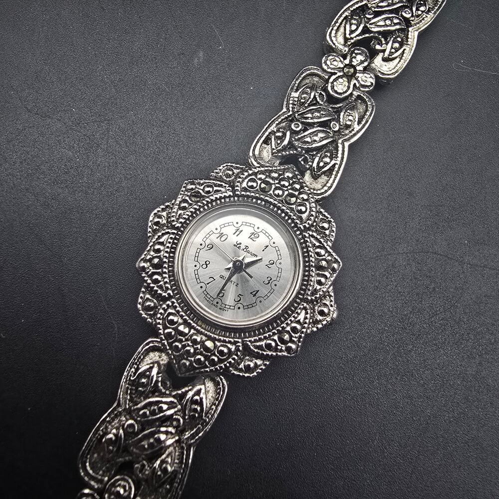 Le Baron Women's Flower Faux Marcasite Watch Quartz WORKS Working